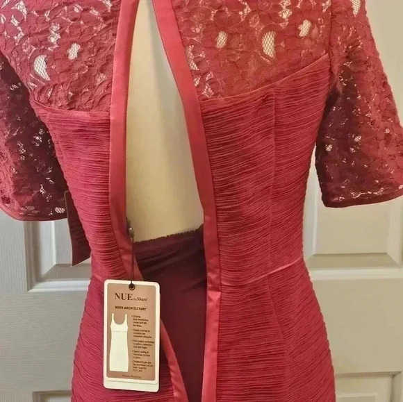 NUE BY SHANI Dress NWT Size 2 with Body Architecture - Picture 8 of 11